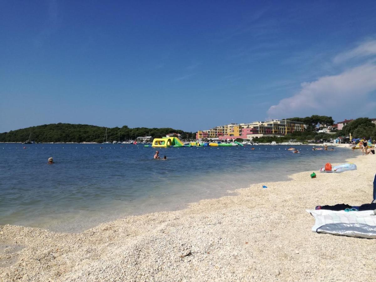 Mobilehome Elena Premium With Pool, Istria Banjole Exterior photo