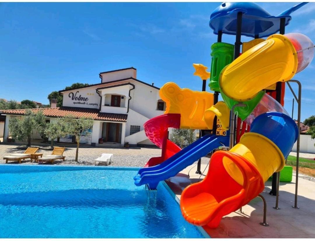 Mobilehome Elena Premium With Pool, Istria Banjole Exterior photo